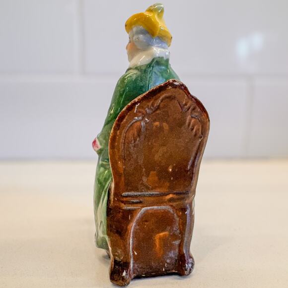 Vintage Victorian Colonial Sitting Gentleman Figurine-4.5"H-Made in Japan - Picture 3 of 7